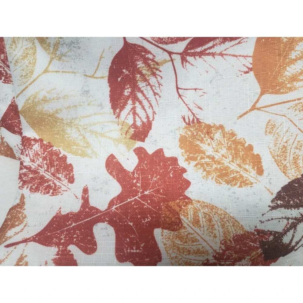 1 Printed Fabric Tablecloth,60